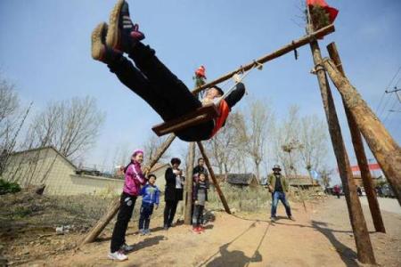 古代秋千节这天还是什么节日 古时候秋千节又叫什么