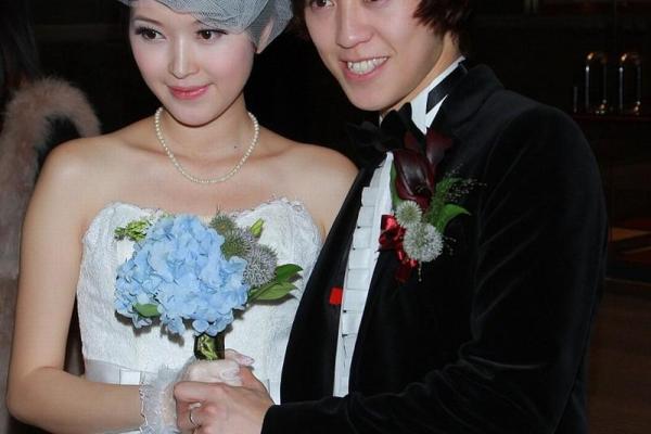 男人梦见自己结婚
