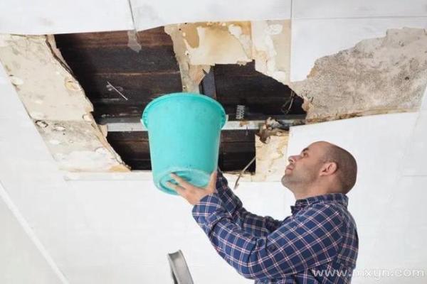 梦见自己家房子破烂不堪