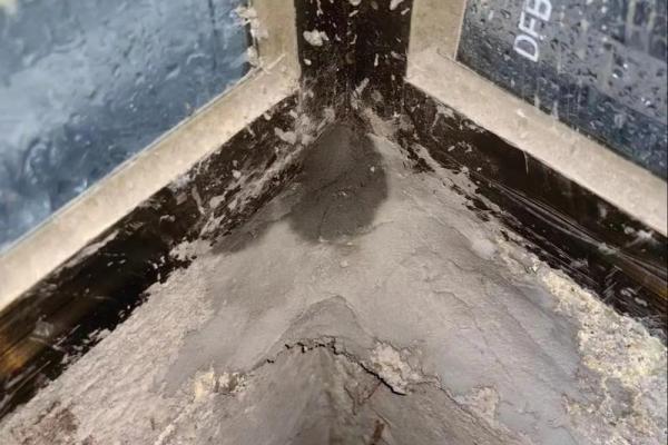 男人梦见下雨房子漏雨