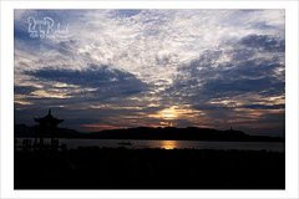 流霞在八字中代表什么(流霞在八字中代表什么意思呢女生)