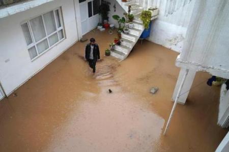 梦见房子内灌满了水