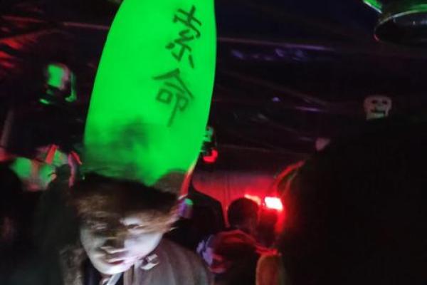 梦见鬼掐自己的脖子是什么意思