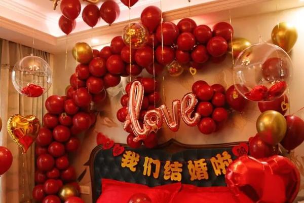 梦见陌生人结婚的场面是什么预兆