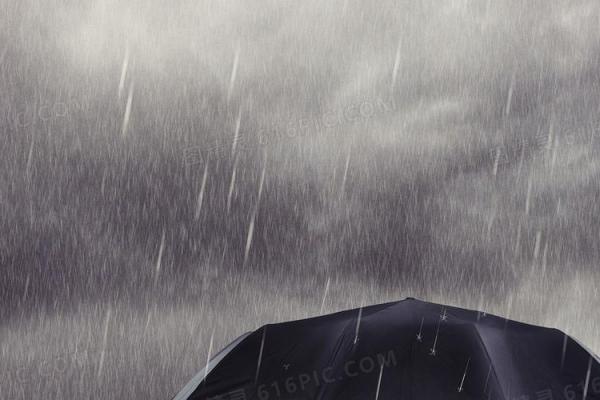 梦见阴天下雨