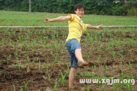 做梦梦到穿新衣服是什么意思