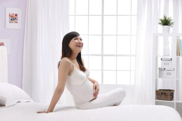 孕妇梦见自己生女儿