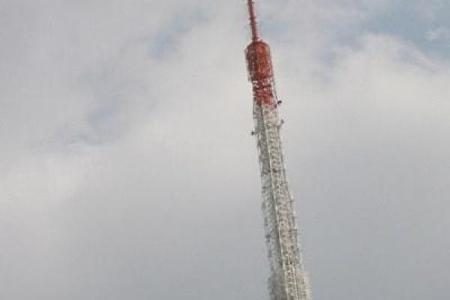 梦见地震房子摇晃没倒