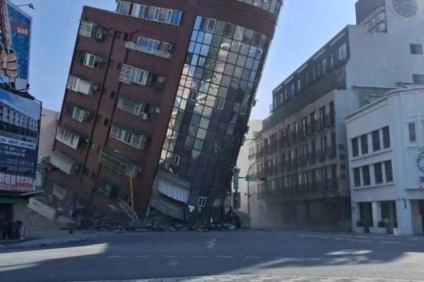 梦见地震房子倒了