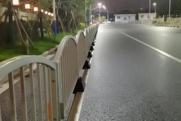 梦见下雨骑车