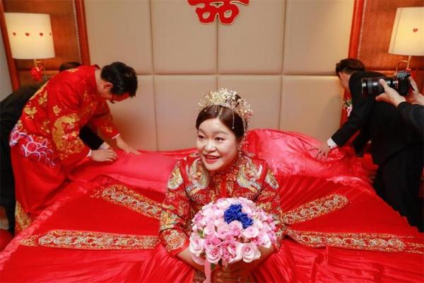 梦见女儿男朋友来我家