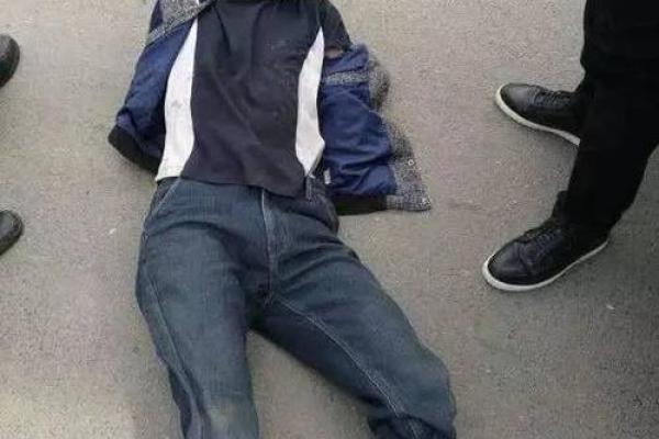 梦见前夫杀人