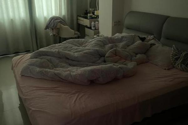 女人梦见自己住简陋的房子
