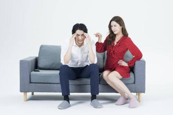 女人梦见自己出轨发生性行为