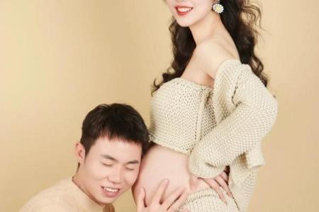 梦见自己结婚怀孕