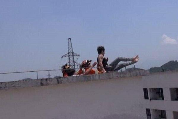 梦见老房子倒塌人没事是什么意思