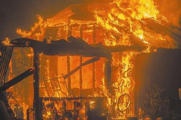 梦见家里房子着火了