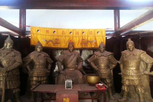 文武双全打一生肖