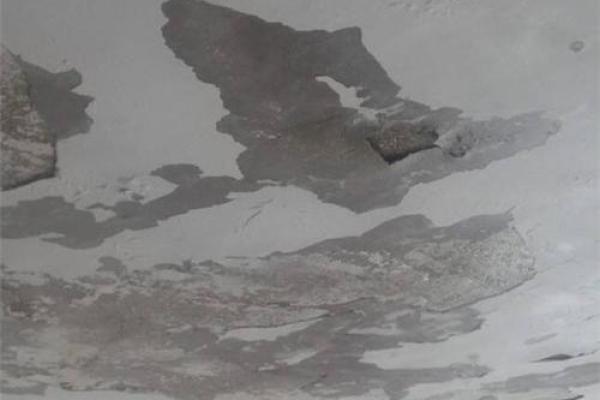 梦见别人家房子漏水是什么意思
