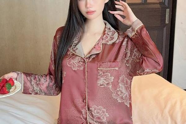 2026年搞钱睡衣指南：穿这个材质睡眠高效