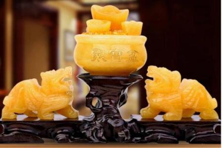 2026年旺财包包指南：背这个财运亨通