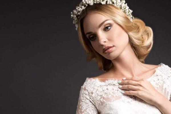 2026年桃花运最旺的5个发型生肖组合