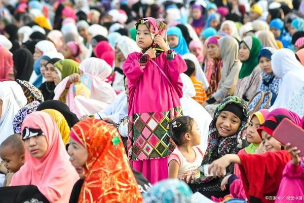 肉孜节是哪个少数民族的节日 肉孜节是维吾尔族的吗 肉孜节是哪个少数民族的节日 肉孜节是维吾尔族的吗