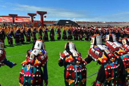 蒙古族的传统节日有哪些 蒙古族那达慕大会时间